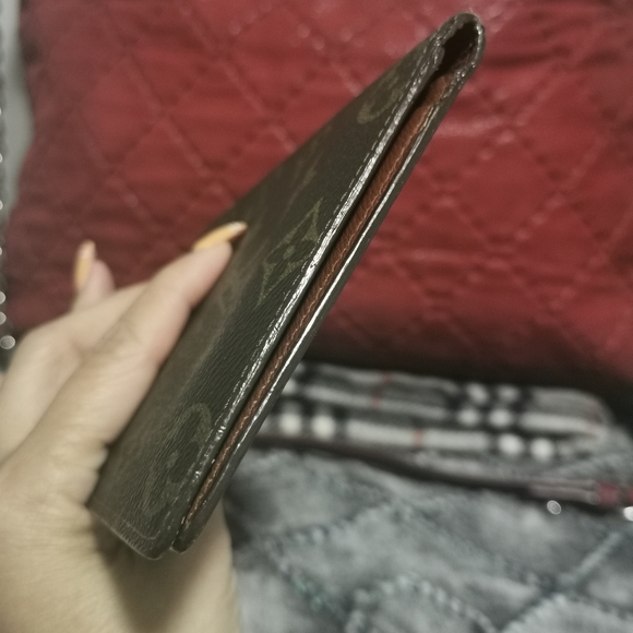 (sold off pm)100% Authentic LV Long Wallet - Picture 5 of 14
